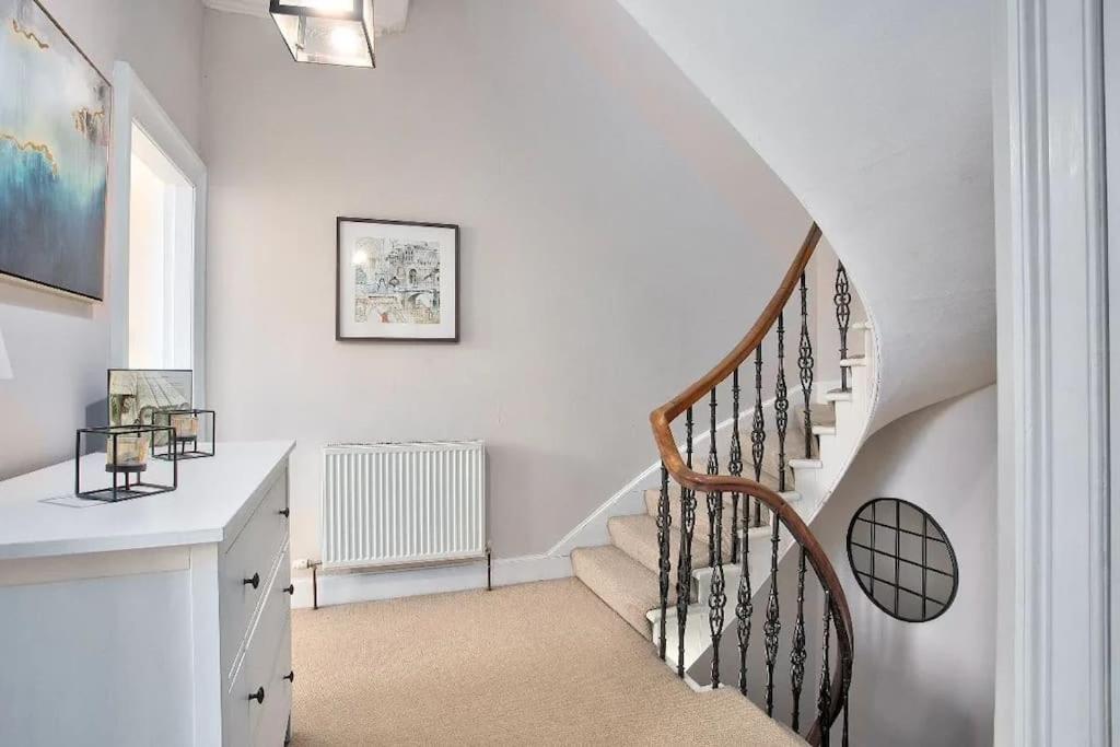 Georgian Townhouse In Centre Of Perth Apartment Екстериор снимка